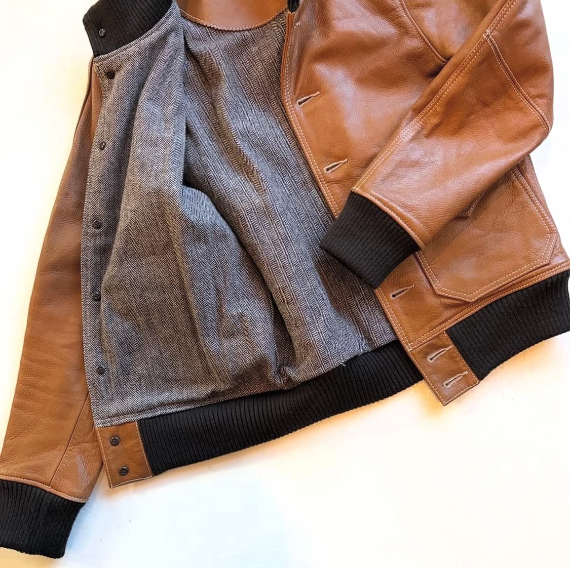 빔즈 버튼업 가죽 자켓 상품이미지4