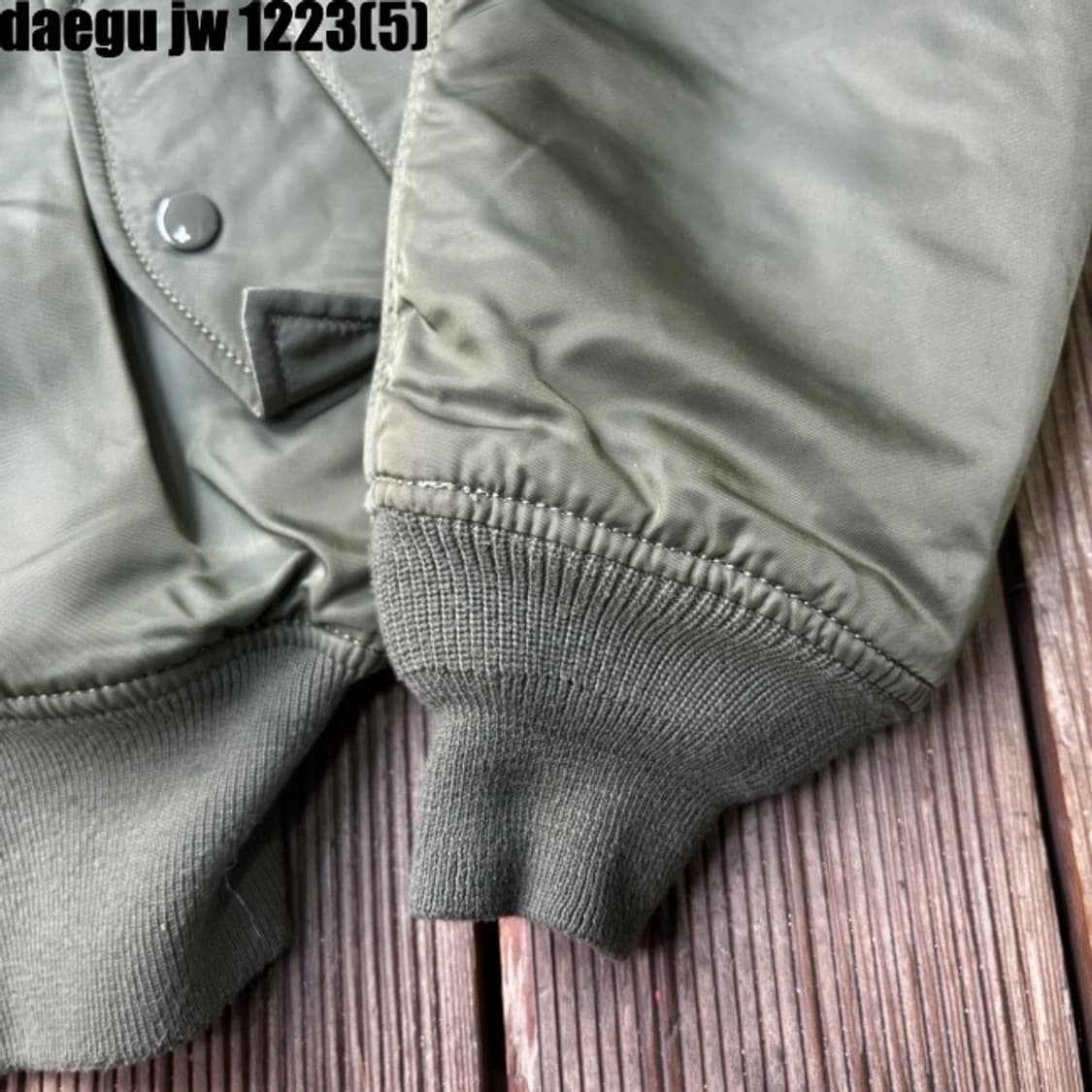 알파인더스트리 리버시블 봄버  상품이미지3