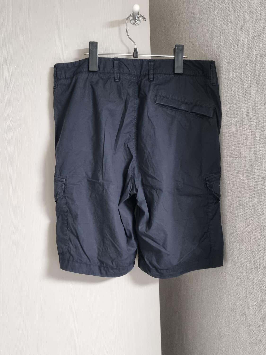 스톤아일랜드 버뮤다 카고 반바지 상품이미지2