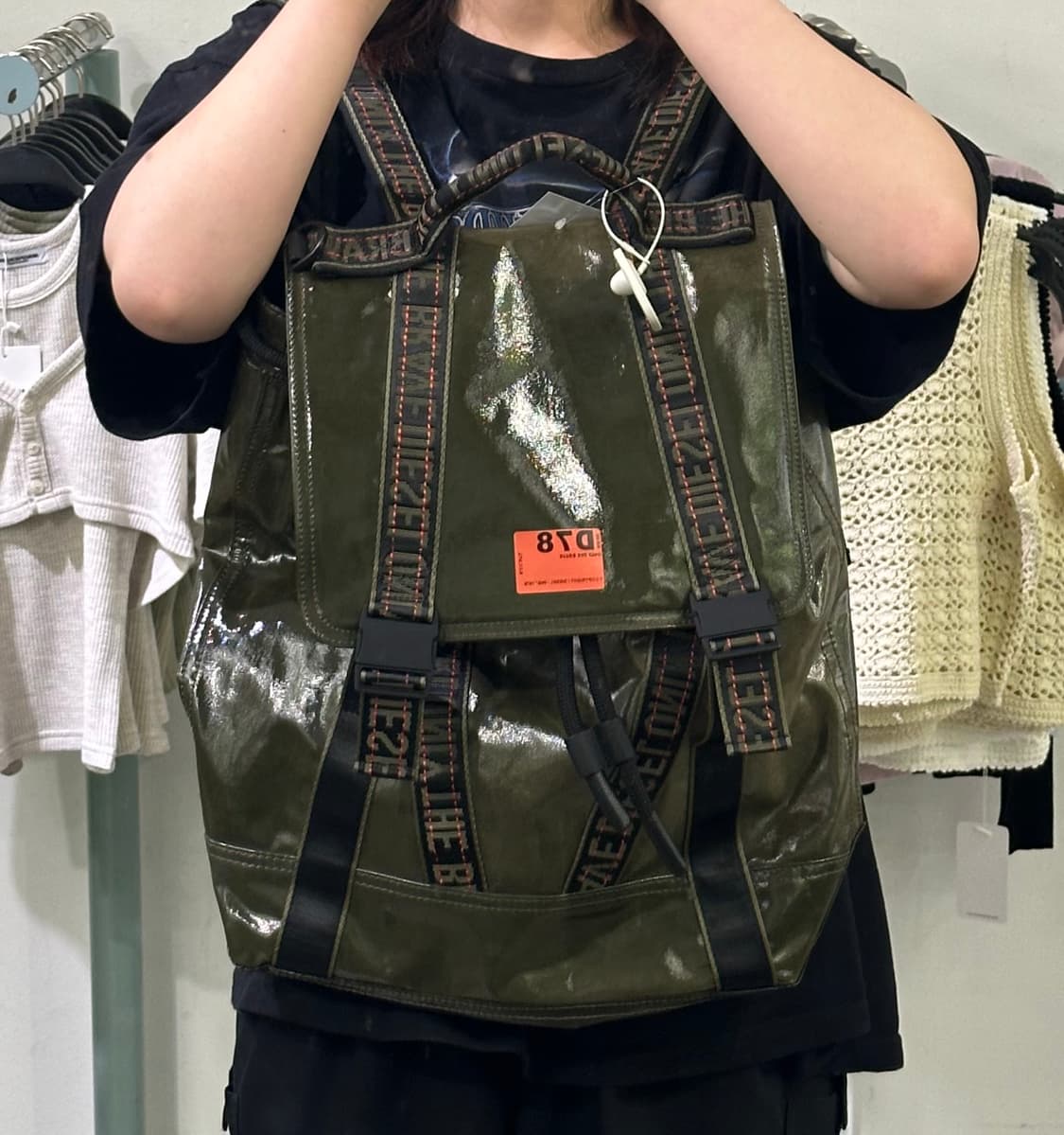 디젤 올리브 에나멜 백팩🫒 상품이미지6