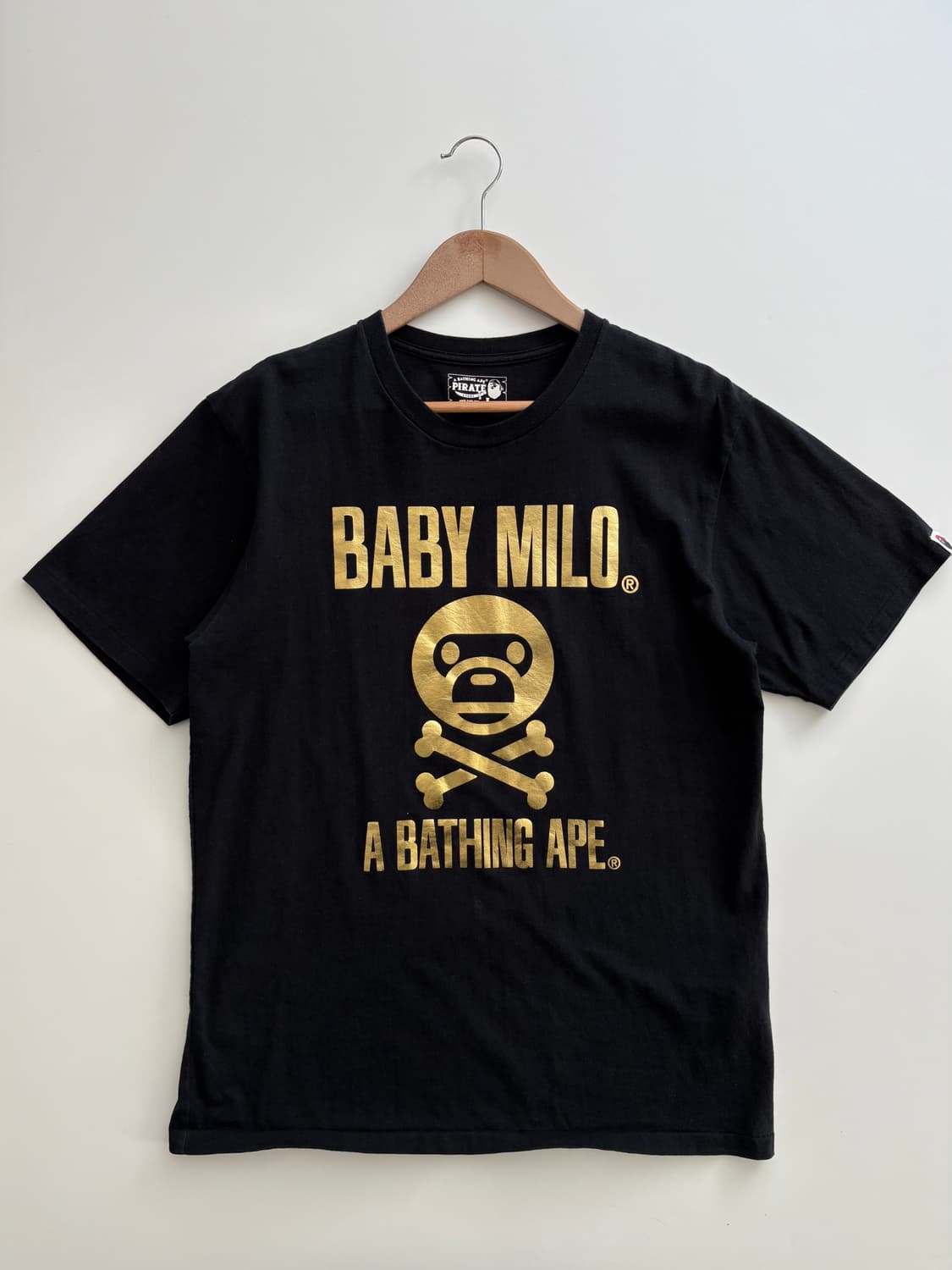 Bape 베이프 골드 베이비마일로 블랙컬러 티셔츠 상품이미지3