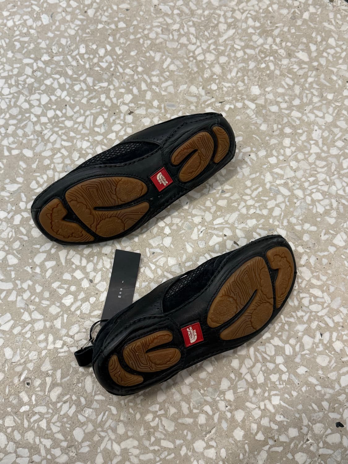 The North Face slip-on shoe.  상품이미지2
