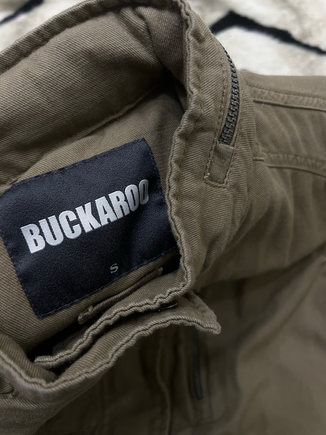 [S]버커루 스컬 자수 사파리 야상 자켓 상품이미지5