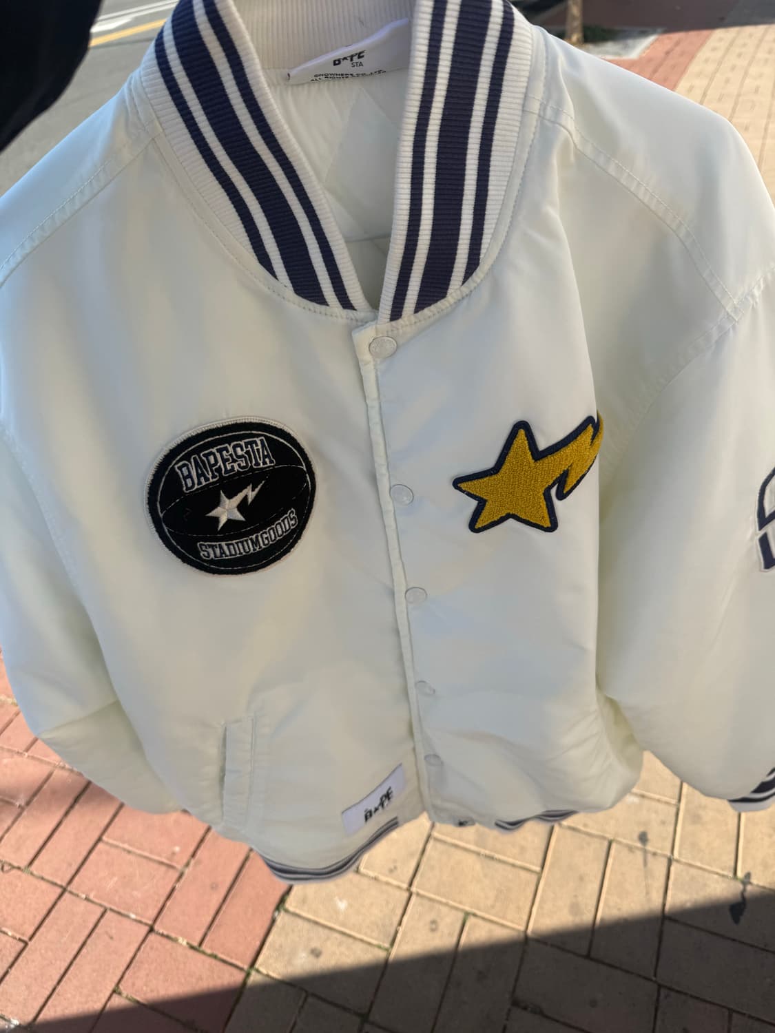 Bape x stadium goods 바시티 자켓 아이보리 L 상품이미지2