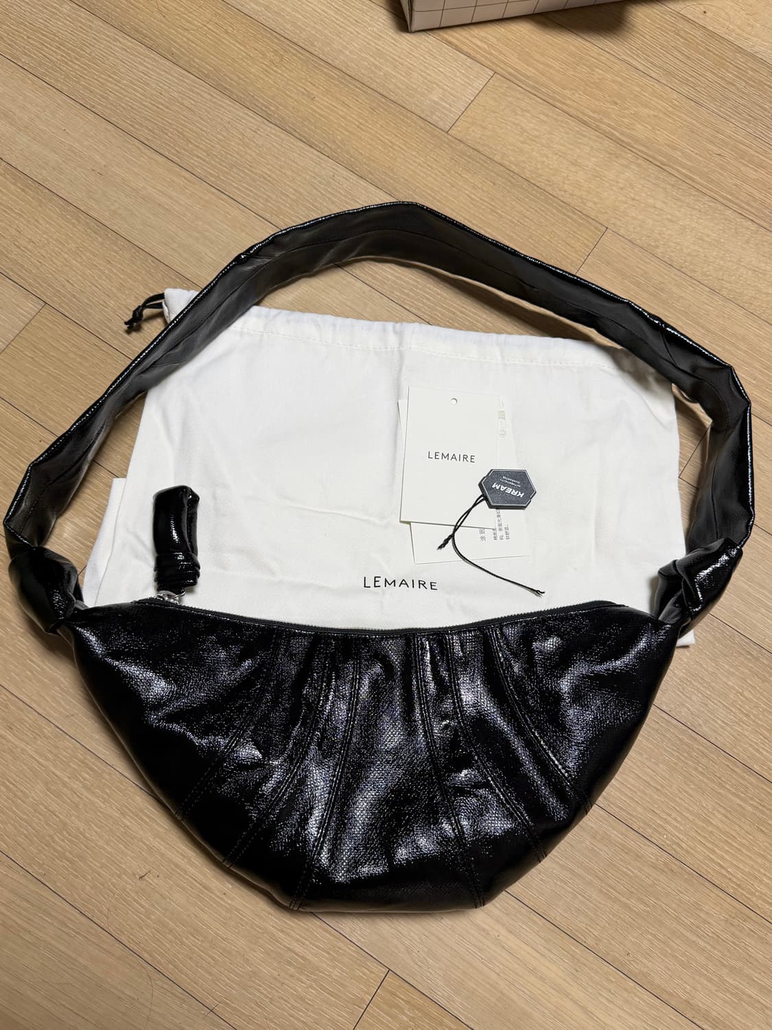 르메르 크루아상 코티드코튼 블랙 스몰 상품이미지2