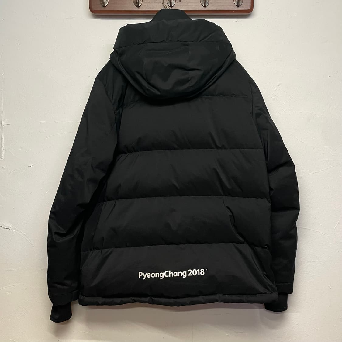 노스페이스 평창 올림픽 팀 코리아 덕 다운 숏 패딩   상품이미지4