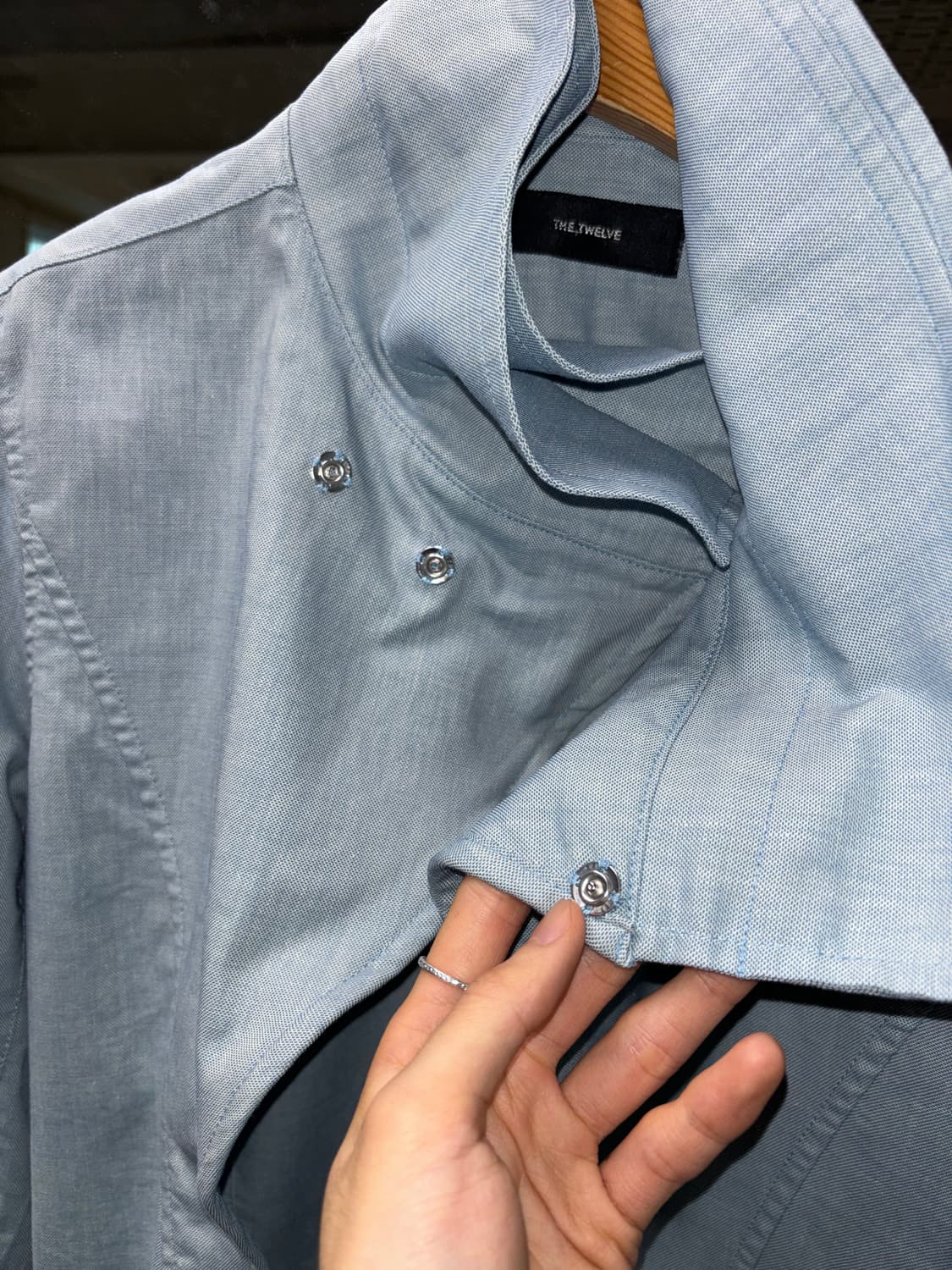 The twelve 린넨 셔츠 상품이미지3
