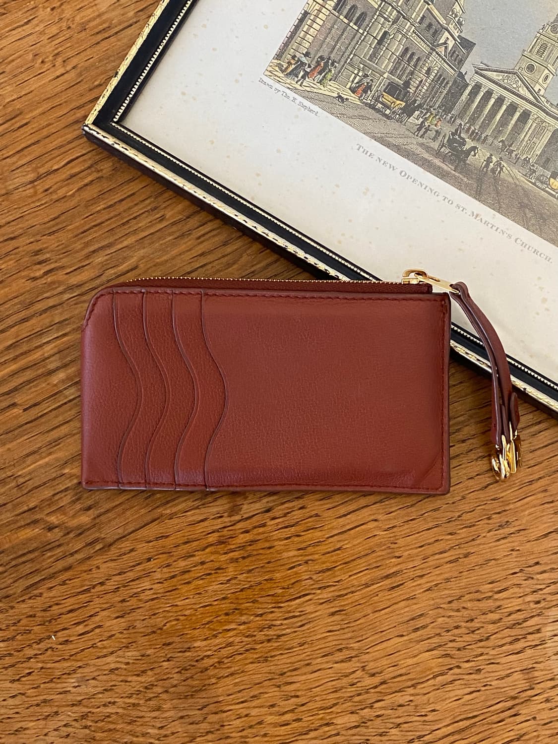 로로피아나 고트스킨 엑스트라 지퍼 파우치 상품이미지8