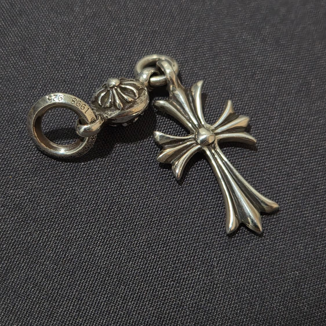 크롬하츠 원볼 타이니 크로스 상품이미지2