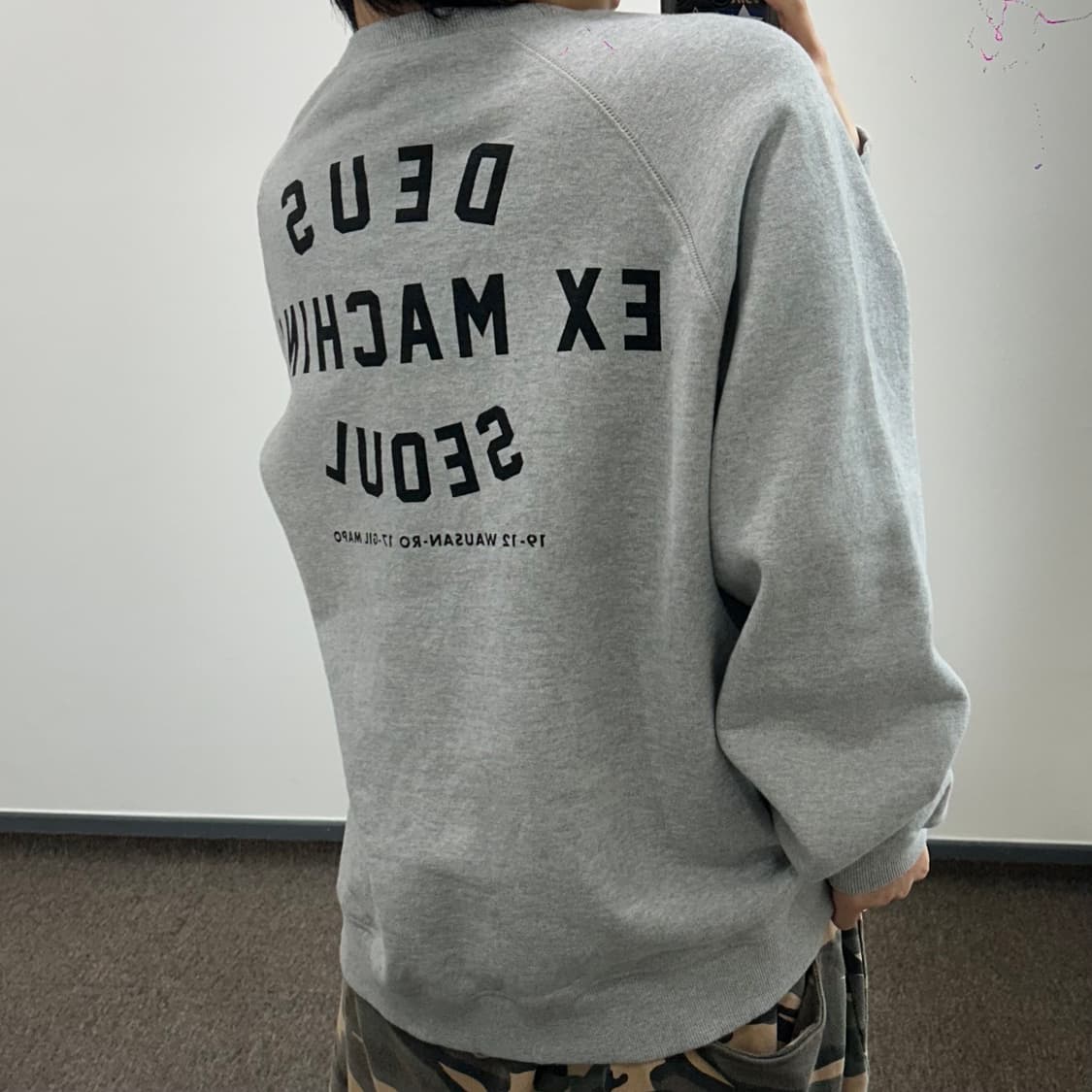 Deus ex machina 데우스 엑스 마키나 서울 그레이 맨투맨   상품이미지2