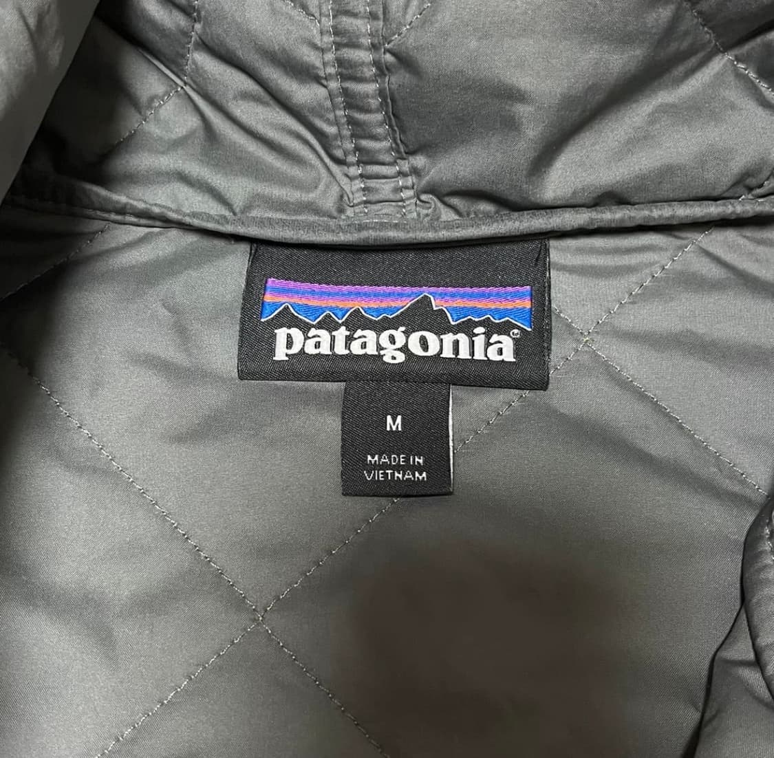 (M)파타고니아 다이아몬드 퀼팅 봄버자켓 상품이미지2