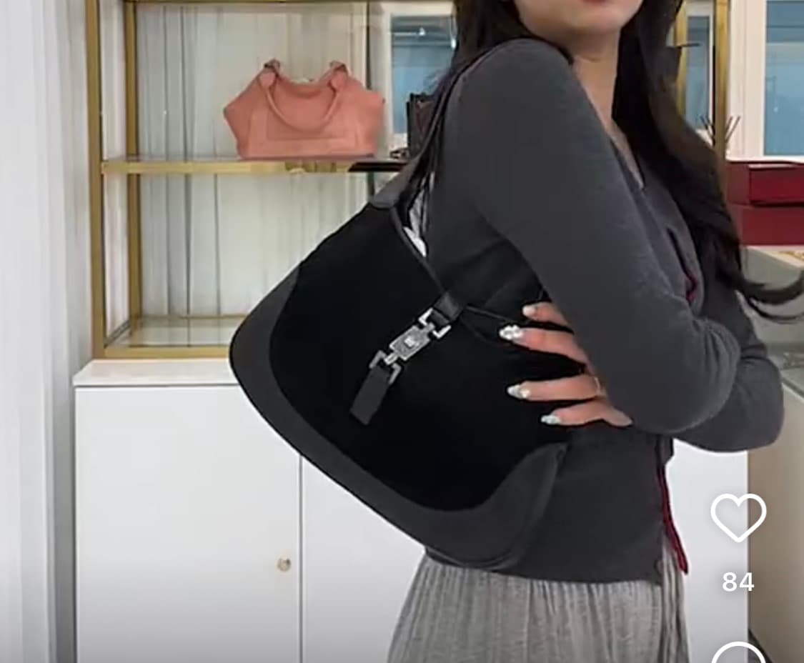 (빈티지) 구찌 스웨이드 블랙 재키백 상품이미지2