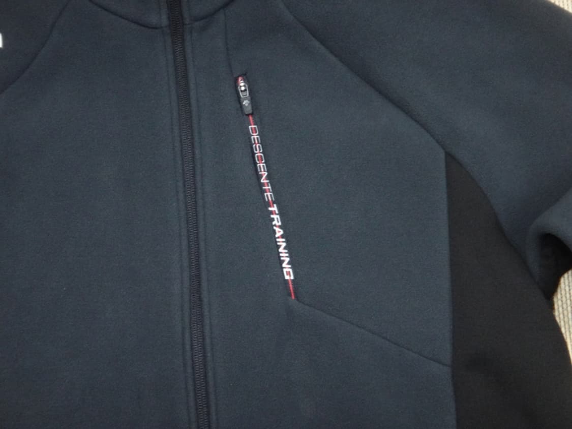 (2XL) 데상트 남성 트레이닝 폴라플리스 집업 상품이미지4