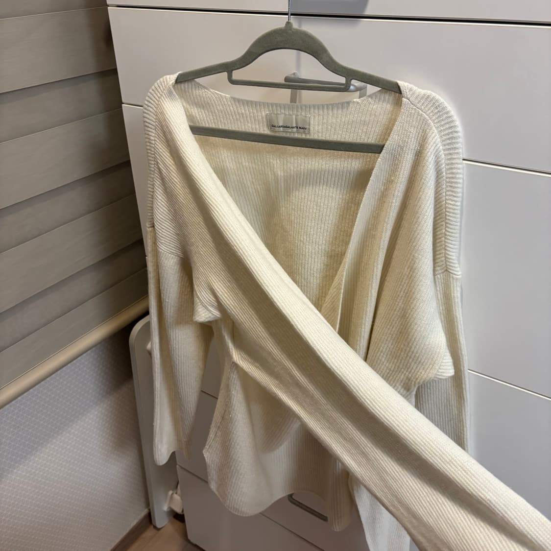 GALLARDAGALANTE 랩 리본 아이보리 니트 상품이미지4