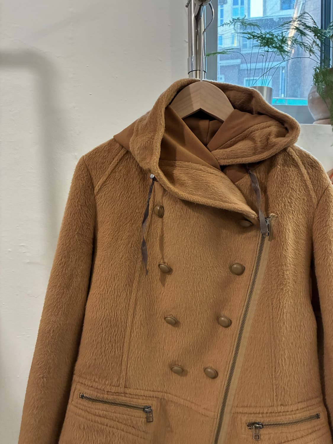 센소유니코 사선 후드 코트 DW2R 상품이미지3