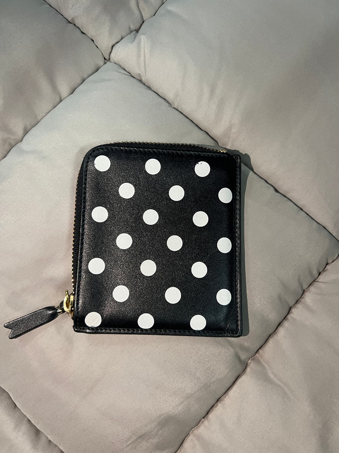 꼼데가르송 도트 지갑 상품이미지2
