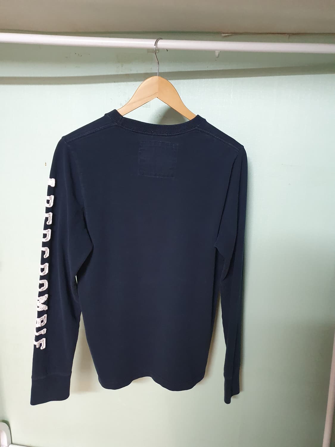 아베크롬비 긴팔 티셔츠 M 상품이미지6
