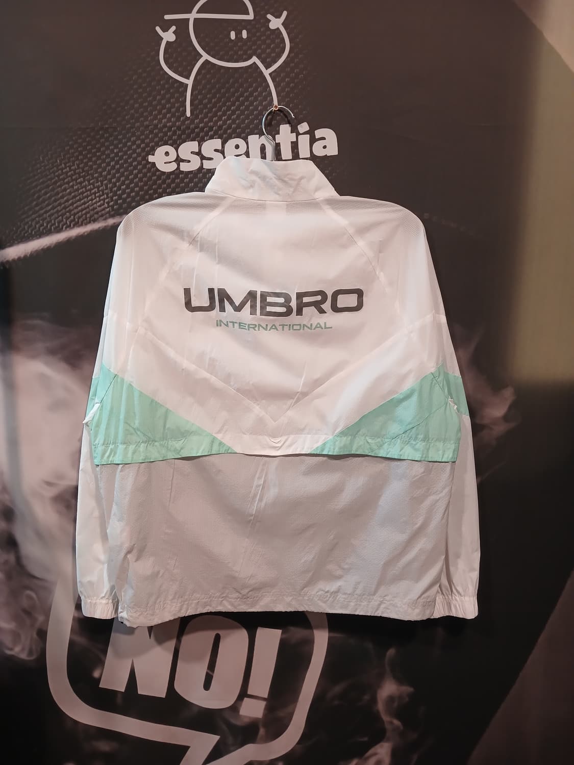 엄브로 아노락 반집업 상품이미지2