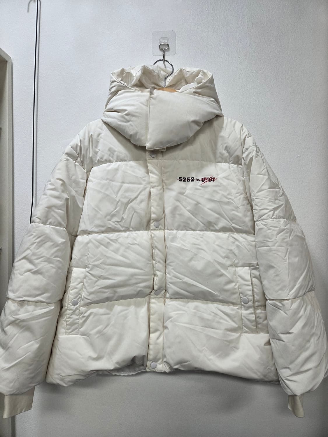 5252 by oioi 아이보리 패딩 점퍼 L 상품이미지1