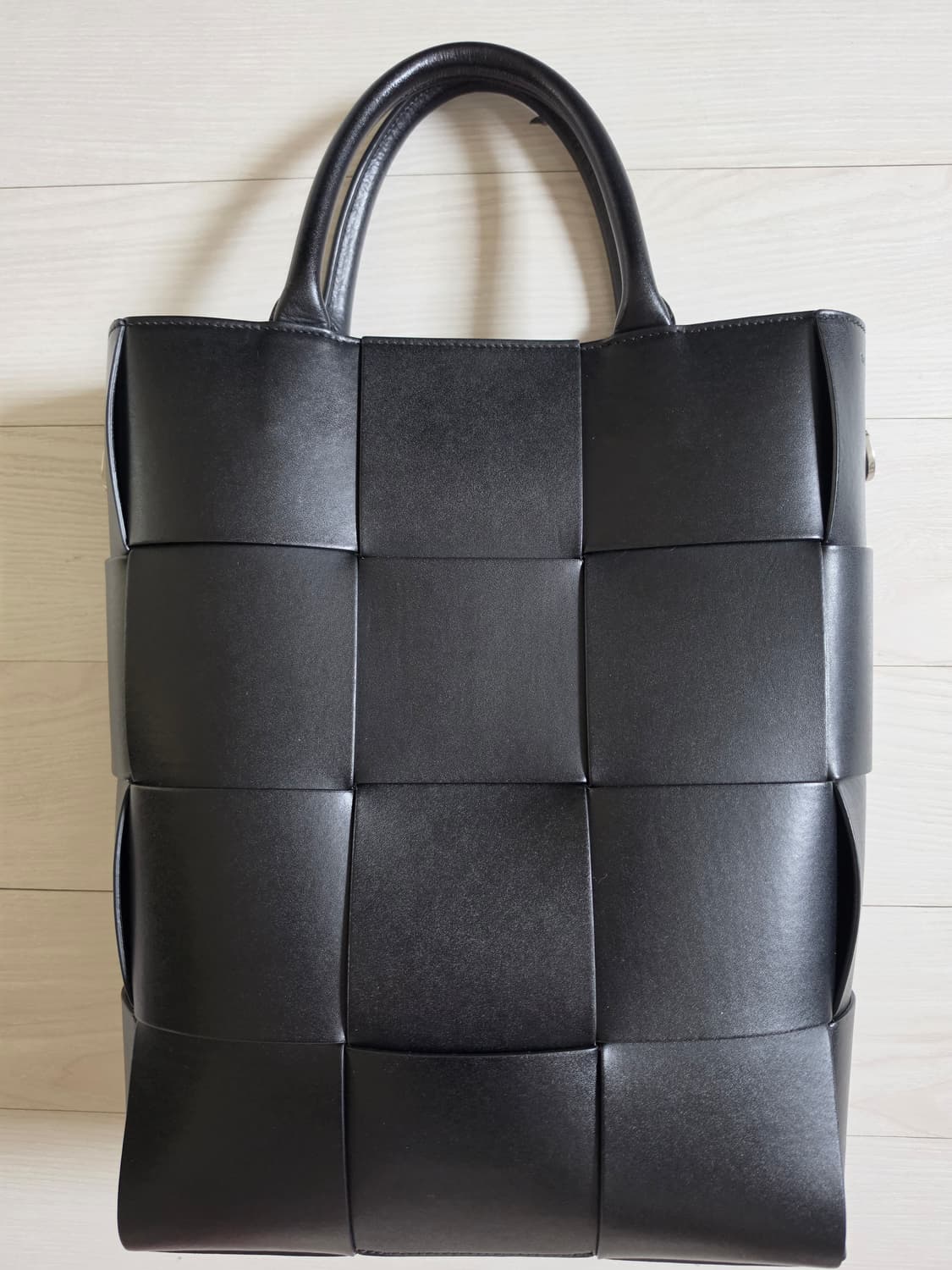 보테가베네타 아르코 토트백 블랙 상품이미지2