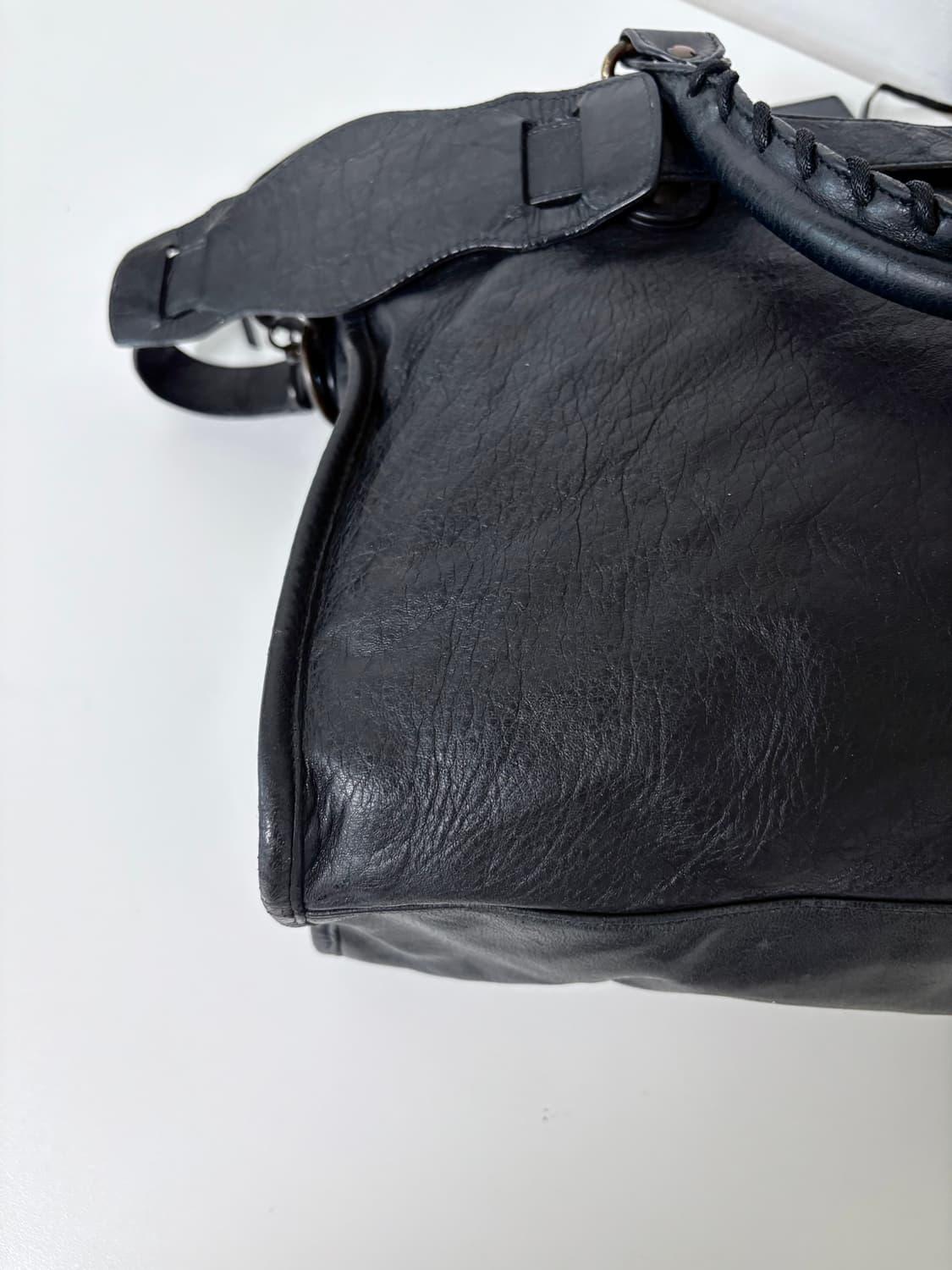 발렌시아가 시티 모터백 블랙 상품이미지8