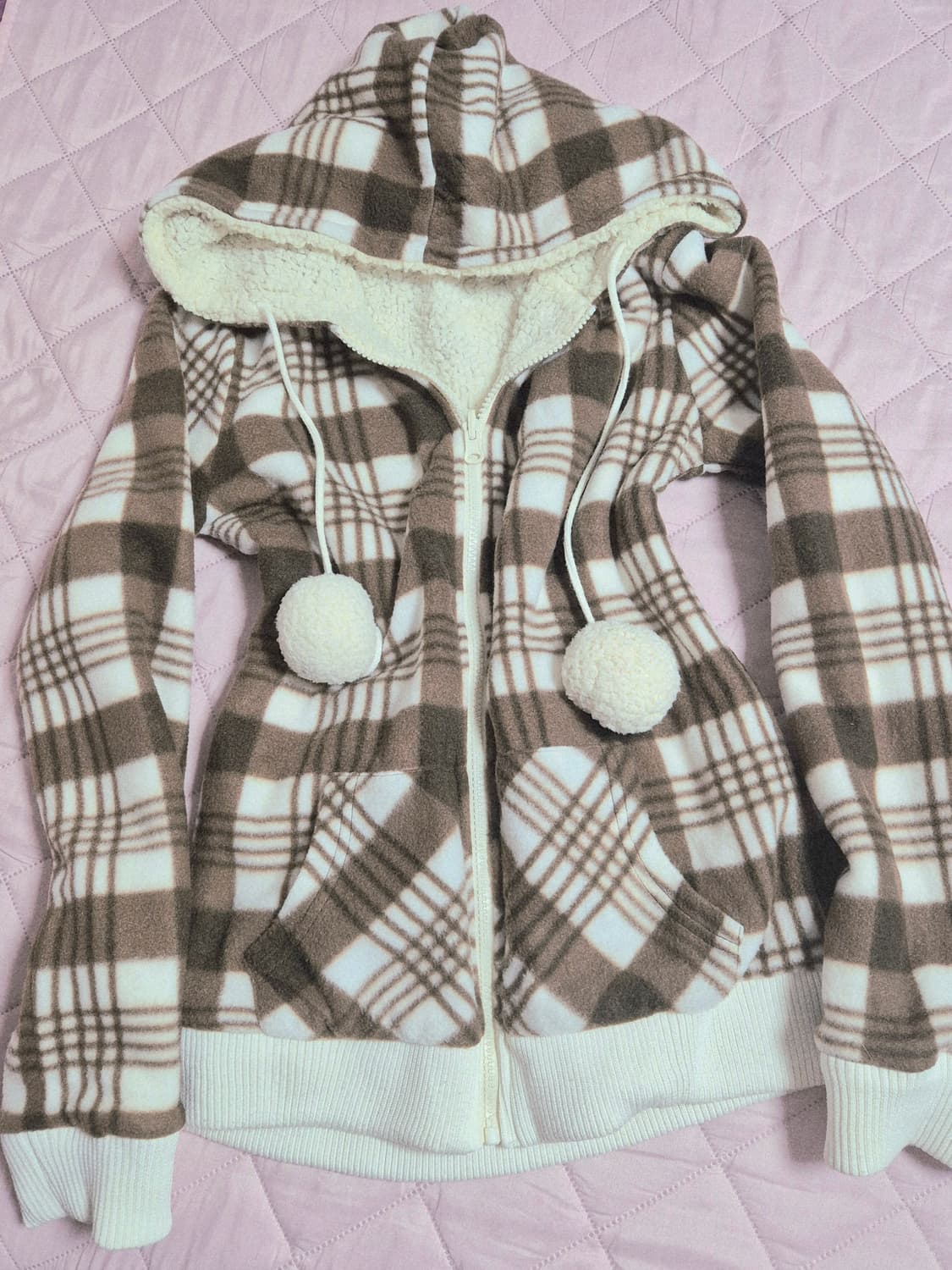 트랄라라 리즈리사 초코 아이보리 브라운 체크 라떼 모자 후드 폼폼이 갸루 상품이미지3