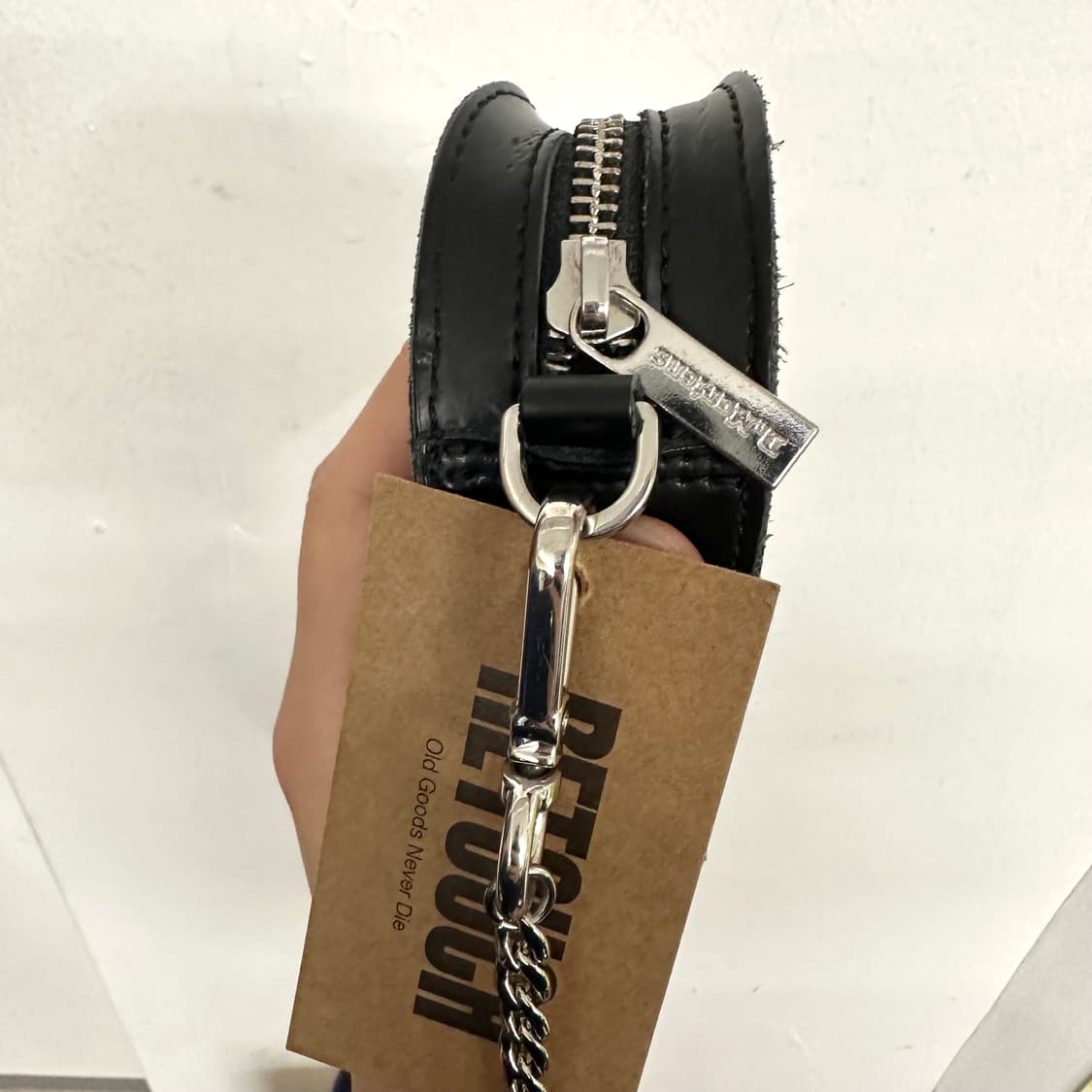 닥터마틴 미니 하트 체인백 상품이미지4