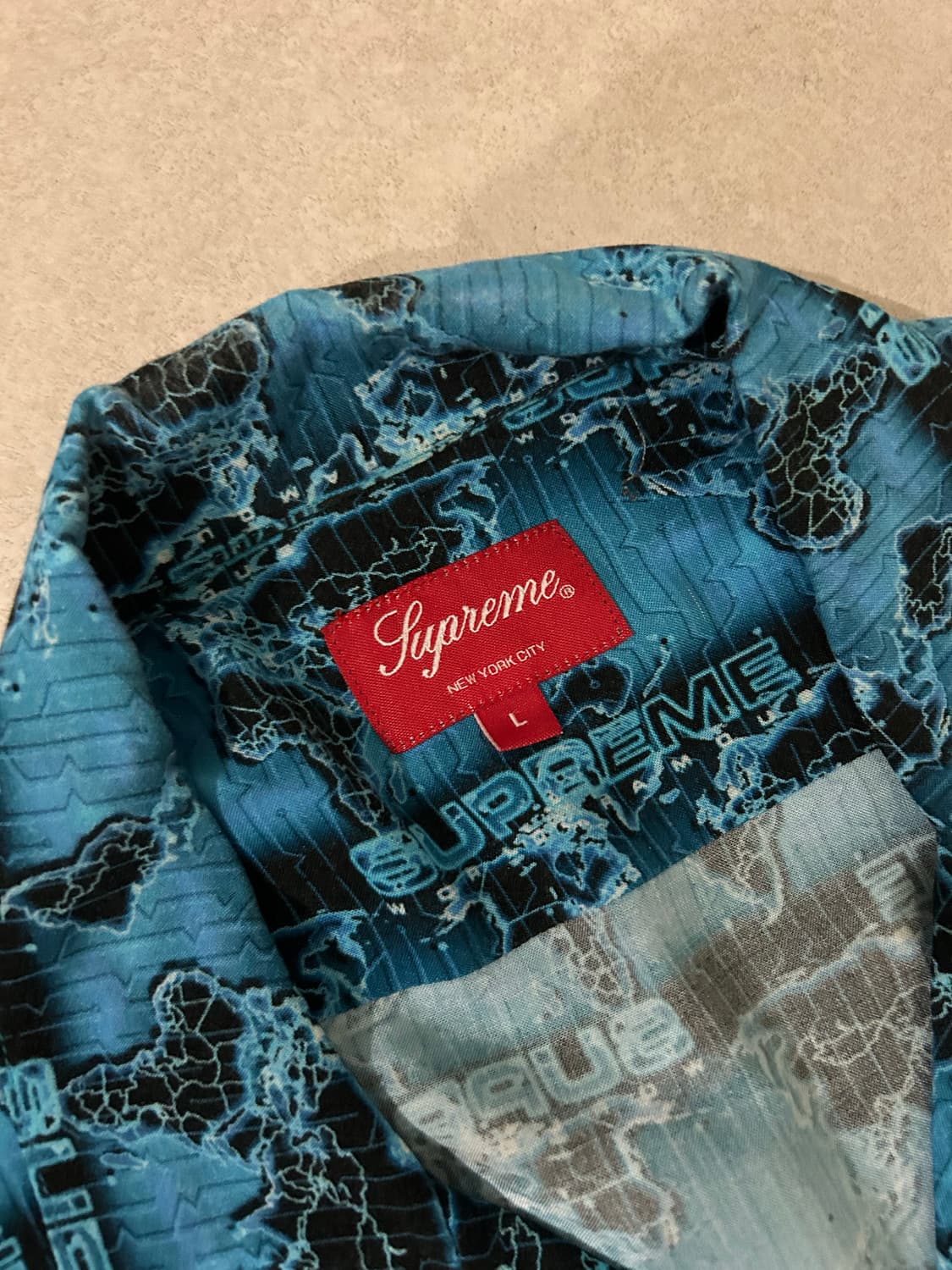 Supreme World Famous Rayon Shirt Cyan 상품이미지3