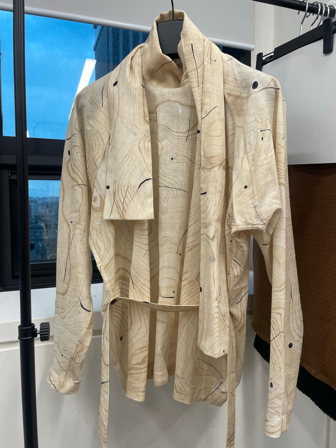 르메르 타이 블라우스 (레어) 34 size 상품이미지2