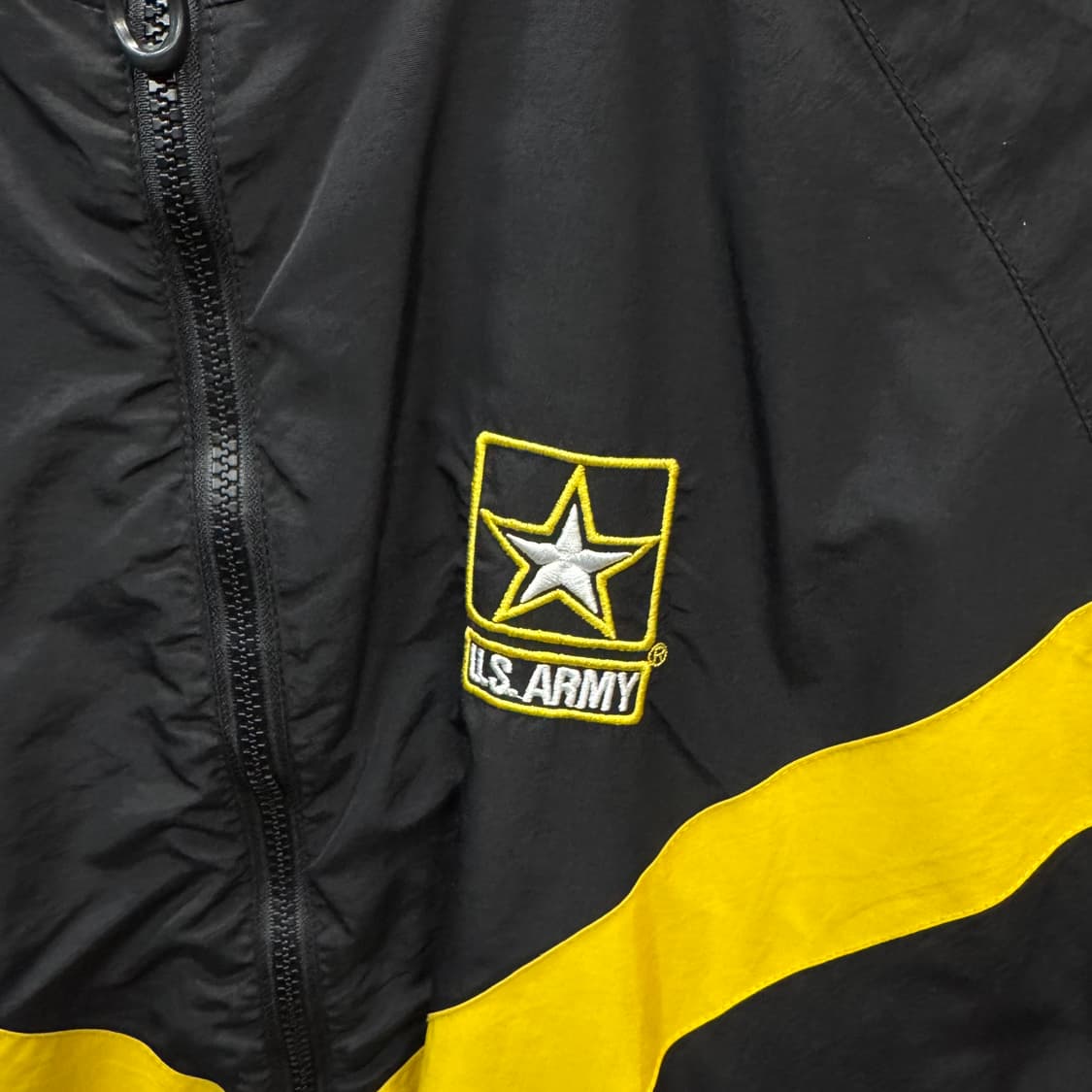 U.S. ARMY 미군 바람막이 전면 스타 로고 포인트 블랙 옐로 상품이미지5