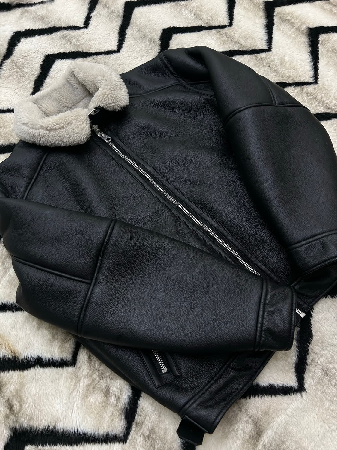 [한국L]ZARA 더블페이스드 무스탕/블랙 상품이미지2