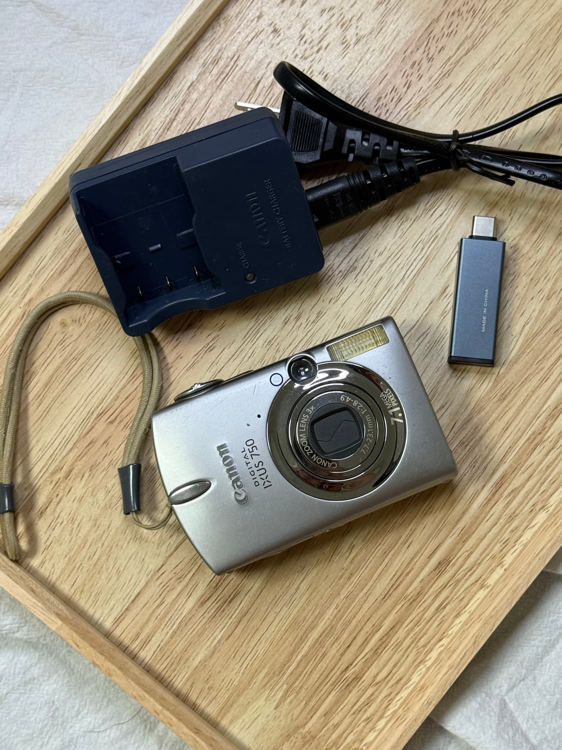 캐논 ixus 750 아일릿 원희 디카 canon 익서스 750 상품이미지1