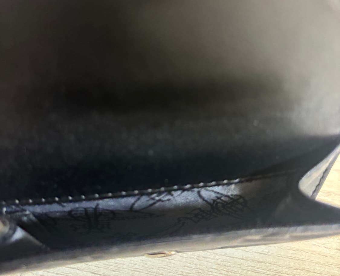 비비안웨스트우드 블랙 은장 반지갑 상품이미지2