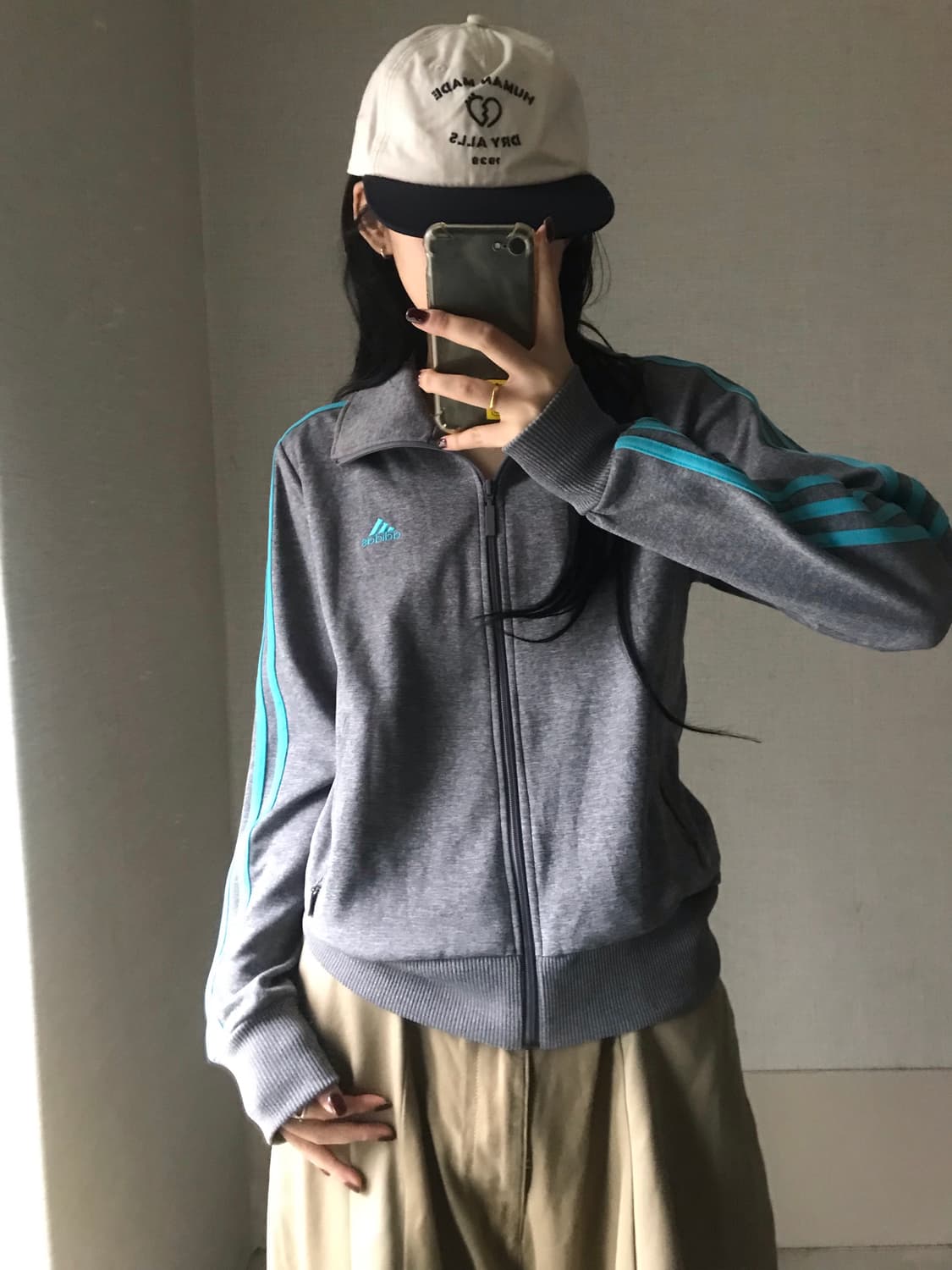 아디다스 그레이 연하늘 져지 상품이미지2