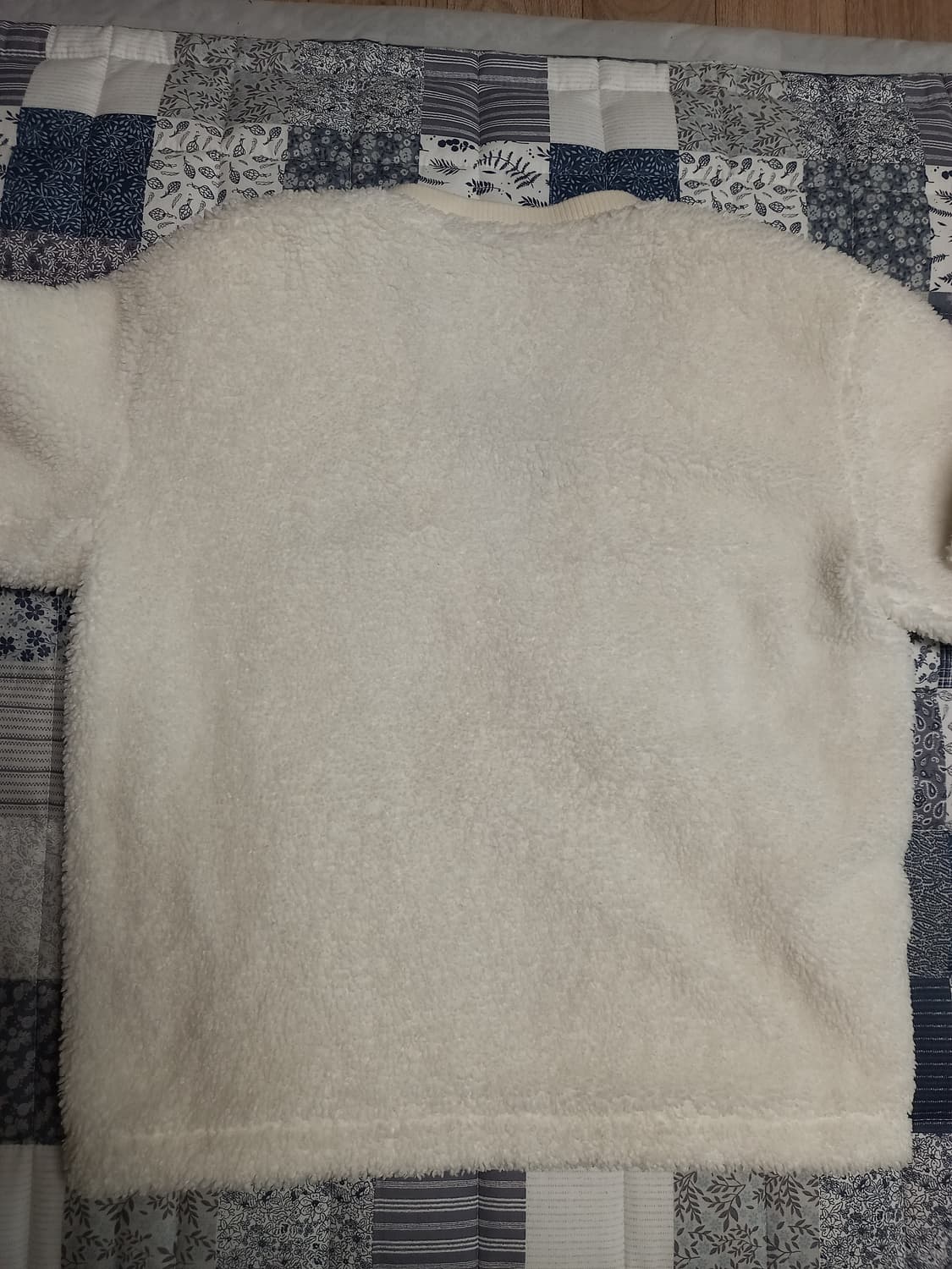 내쇼널지오그래픽 여성 뽀글이 가디건  아이보리   xs(실용90~95) 상품이미지6