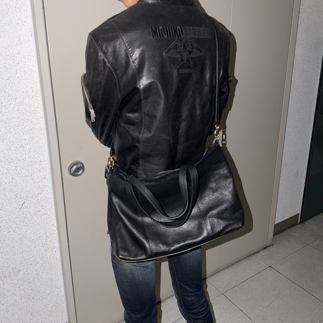 바나나리퍼블릭 레더 도트백 상품이미지2