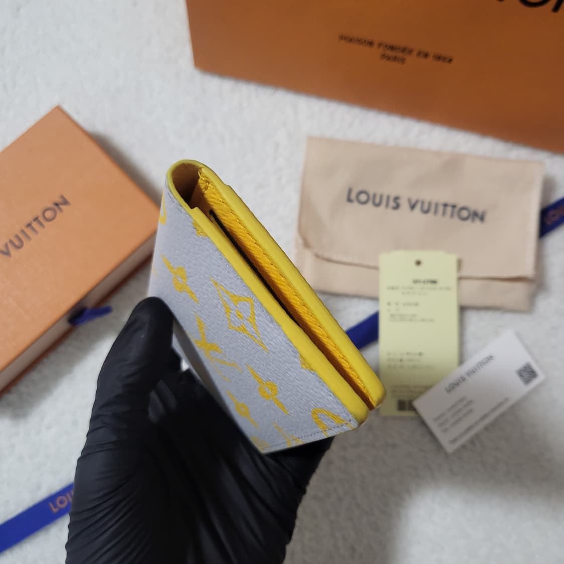 [신형/새상품급] 루이비통 모노그램 오거나이저 카드지갑 그레이 옐로우 상품이미지7