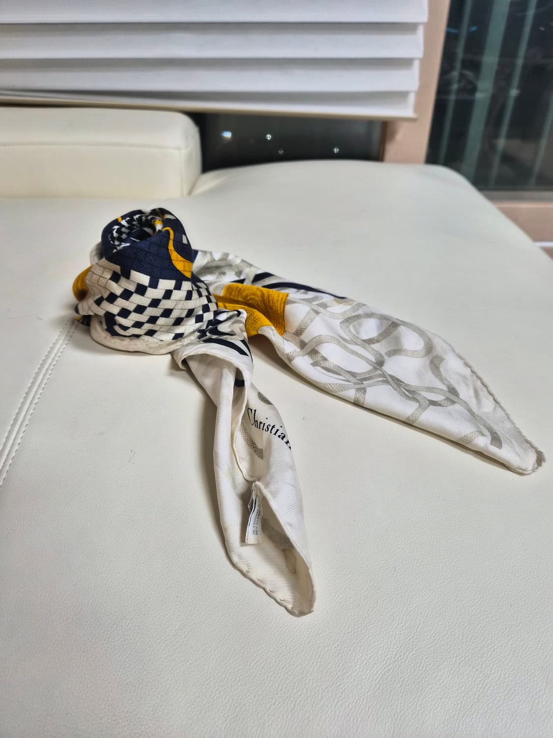 크리스찬디올 정품 실크스카프 90x90 상품이미지4