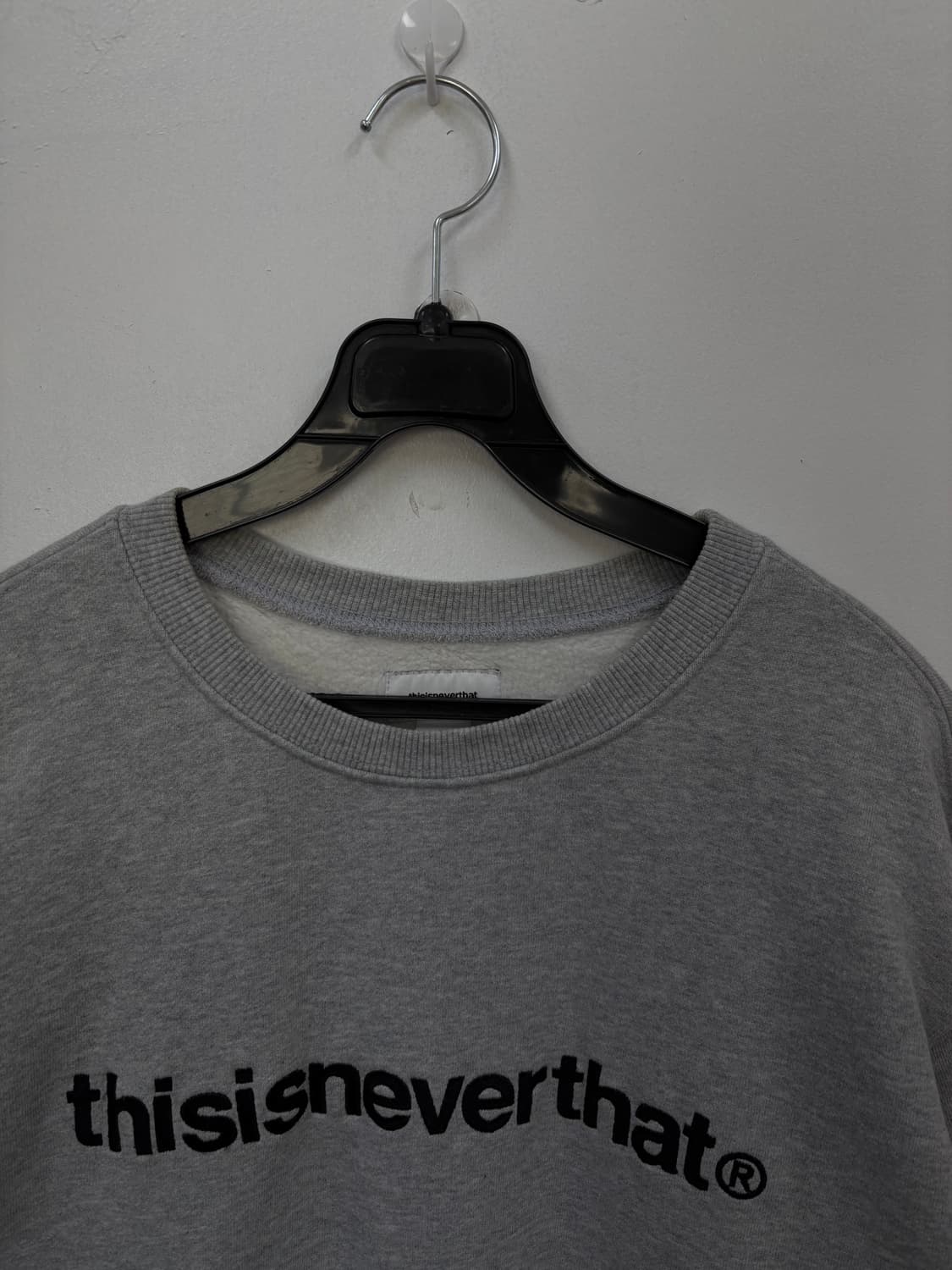 디스이즈네버댓 맨투맨 상품이미지2