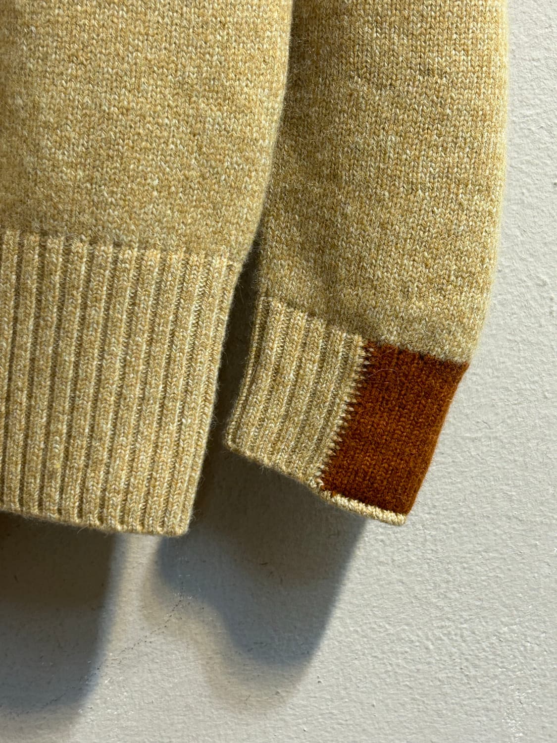 코텔로 울 알파카 배색 니트 스웨터 상품이미지4