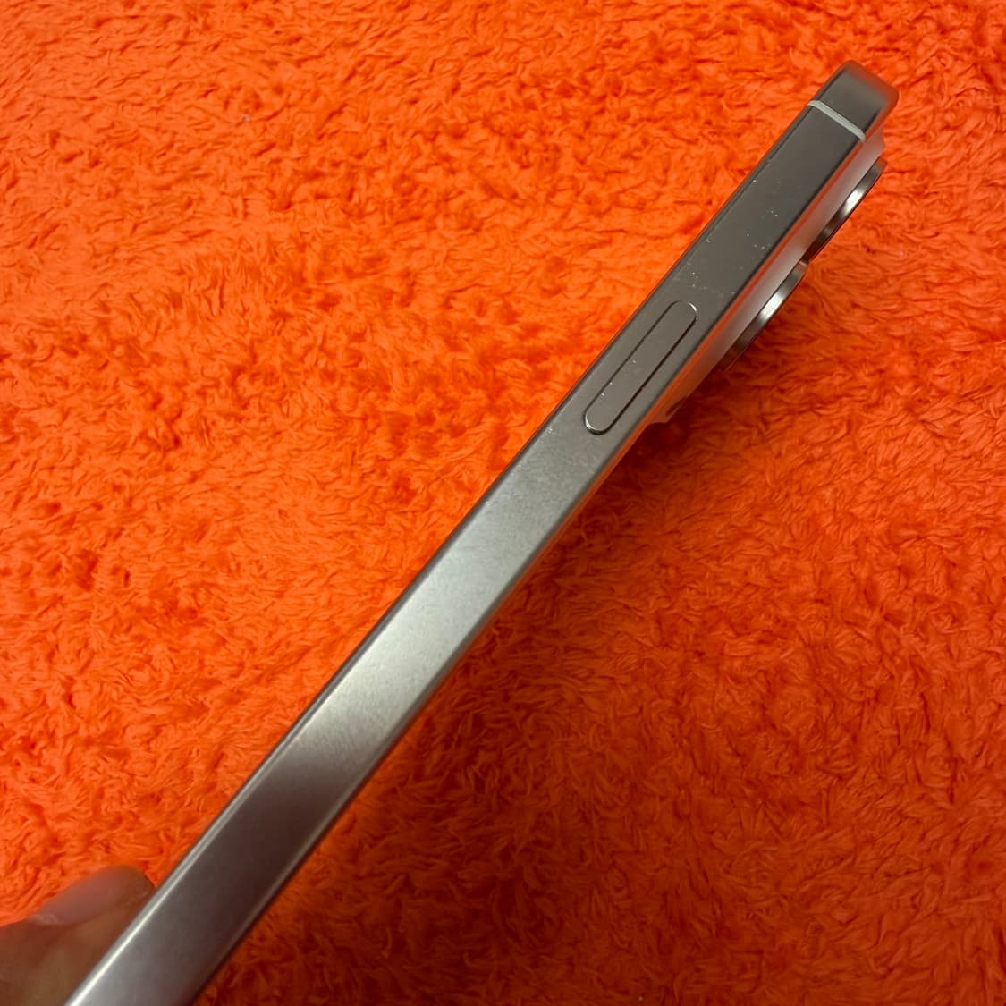 아이폰 15 Pro 화이트 256기가 상품이미지4