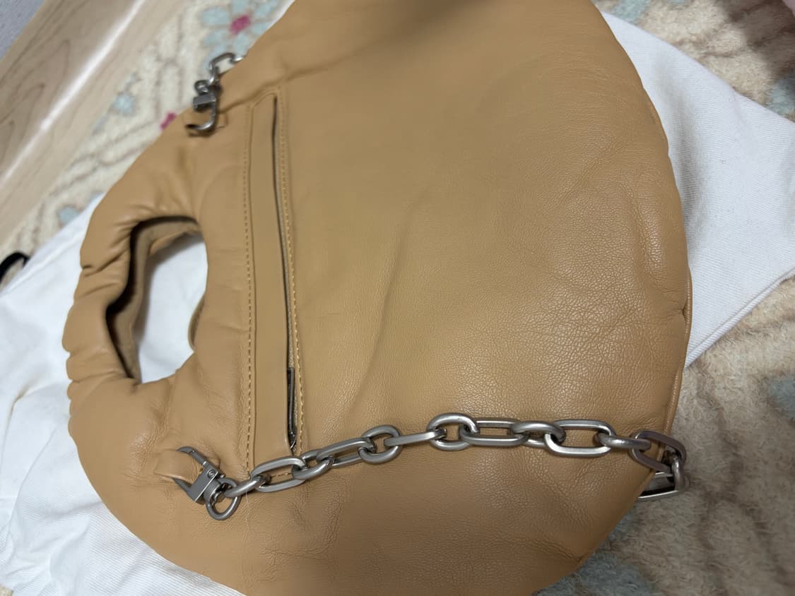 로우클래식 크로스백 상품이미지3