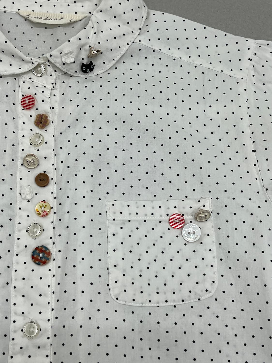 버튼 디테일 도트 반팔 셔츠 상품이미지4