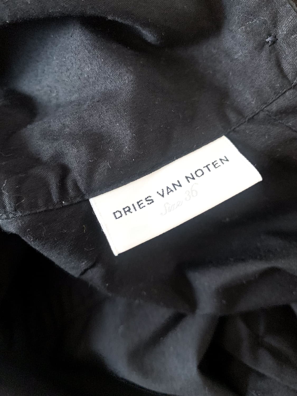 드리스 반 노튼 프론트 러플 블라우스 상품이미지9