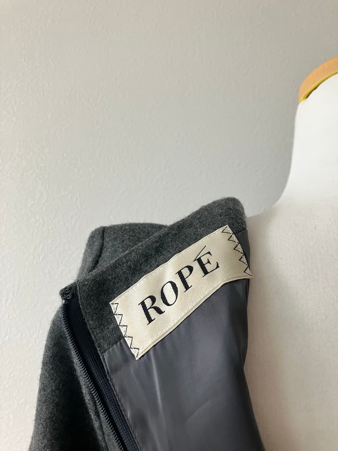 ROPE 회색 울100 원피스 38사이즈 상품이미지6