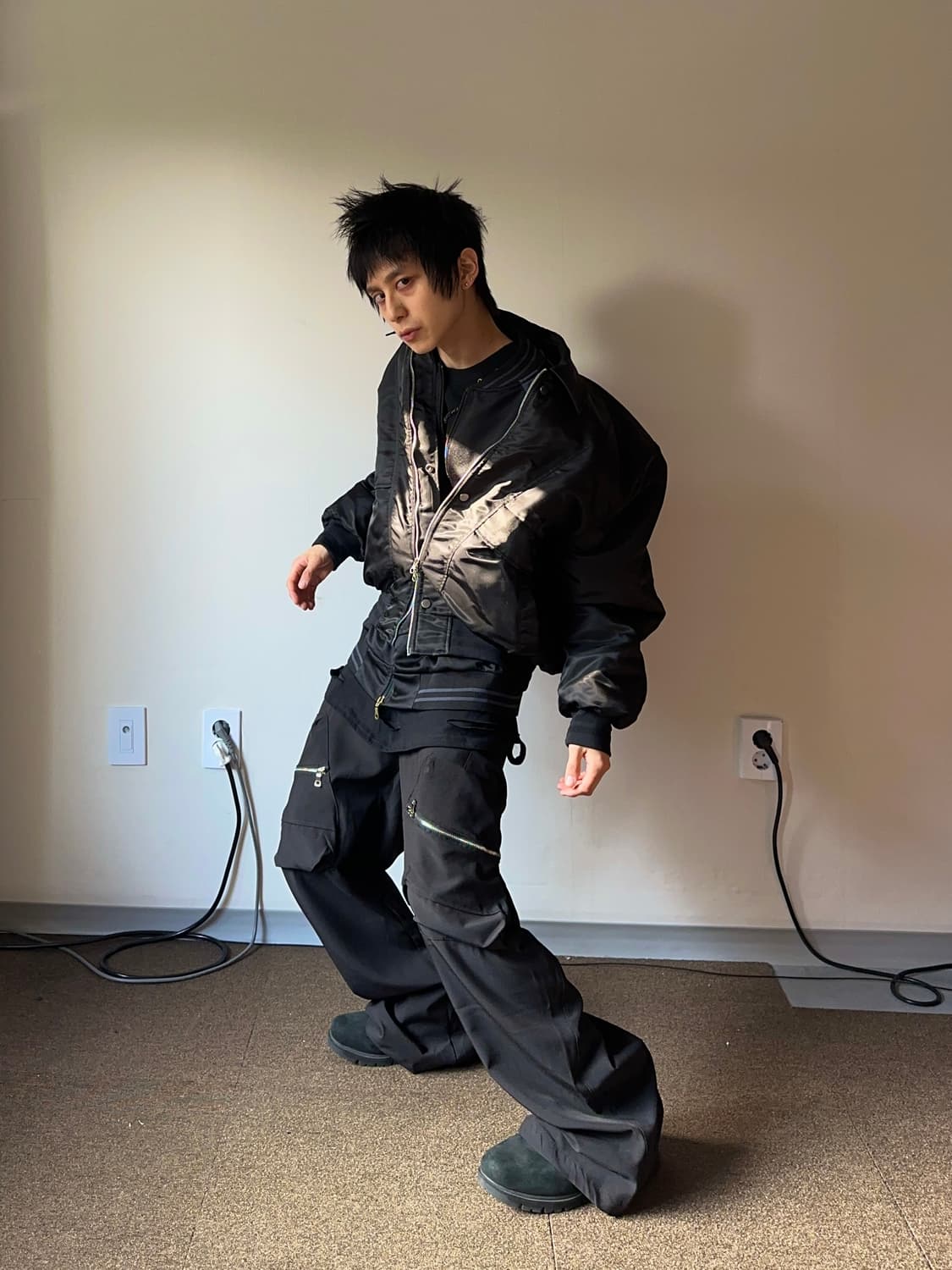 Taly 디테일 볼류밍 봄버 상품이미지3