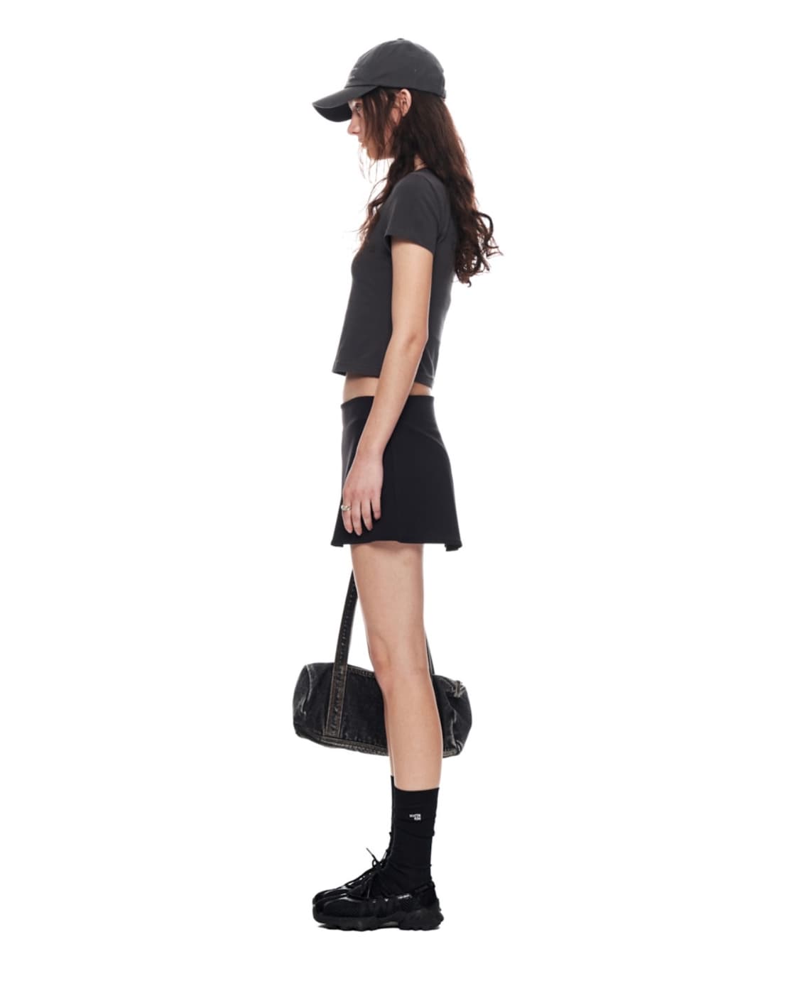 마뗑킴 플레어 마이크로 팬츠 스커트 블랙  상품이미지1