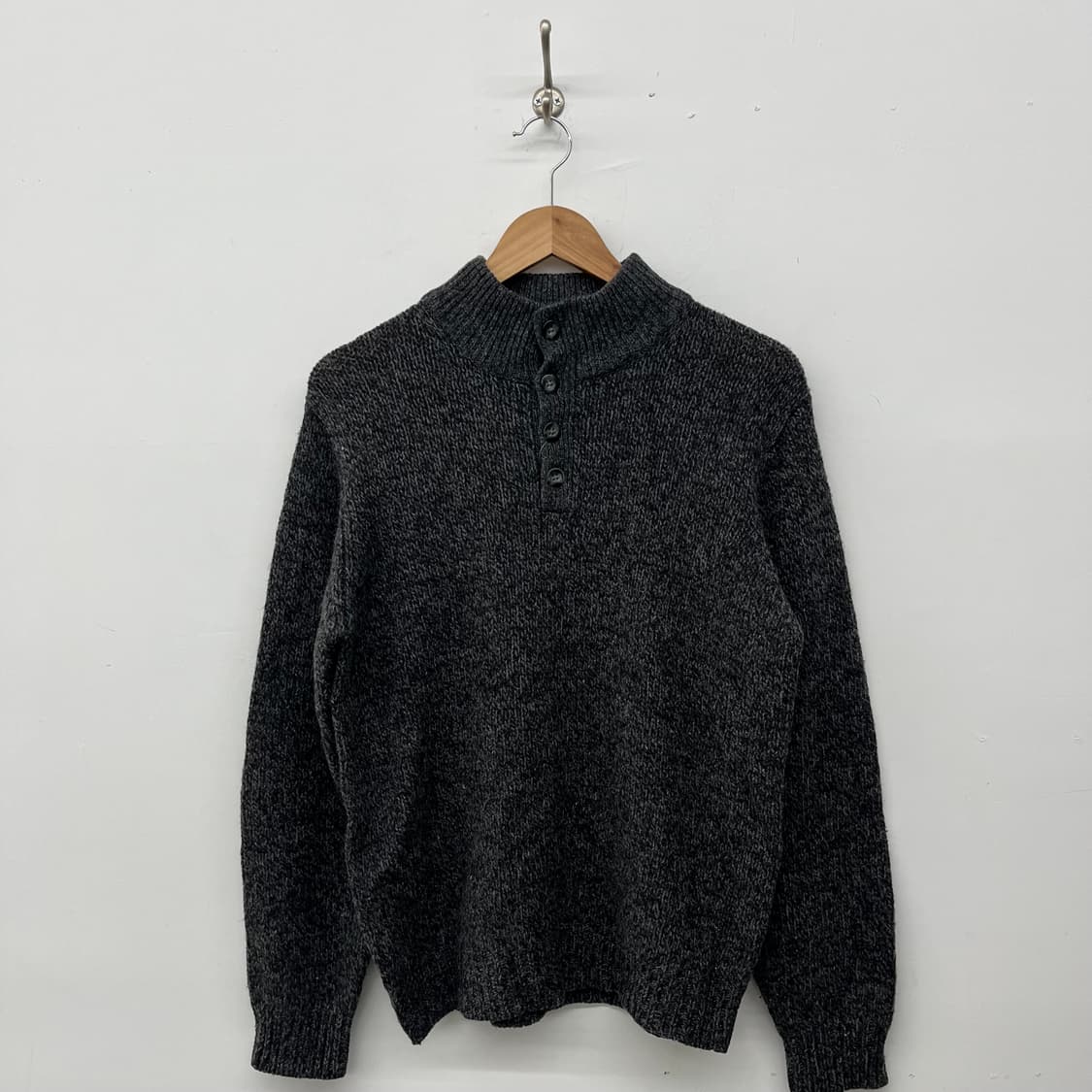 엘엘빈 버튼넥 니트 스웨터 남m 상품이미지1