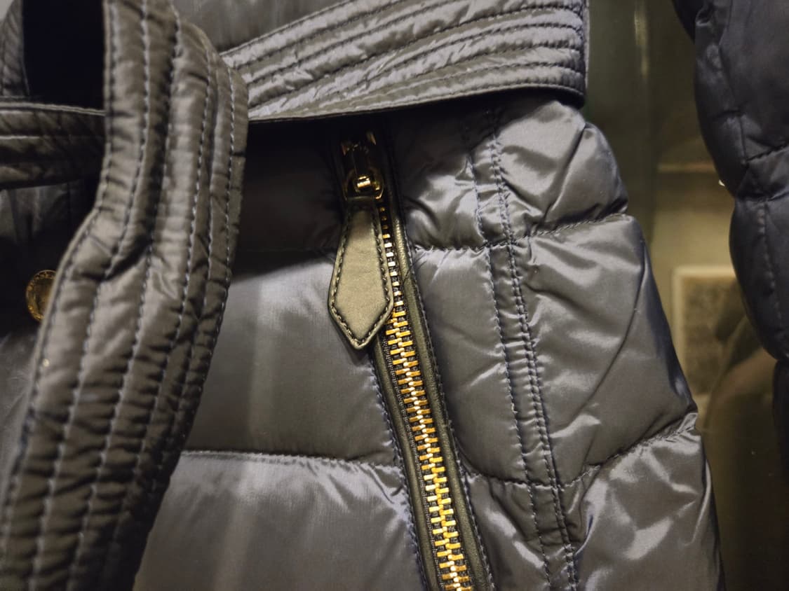 버버리 구스다운코트 상품이미지5