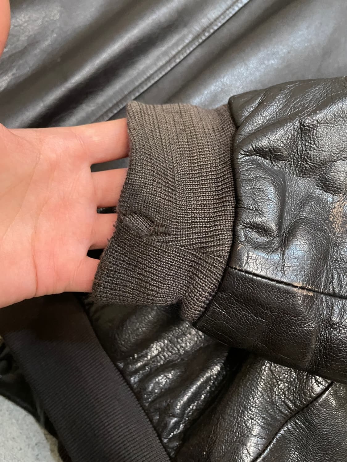 엘엘빈 A-2 염소 가죽 자켓  상품이미지7